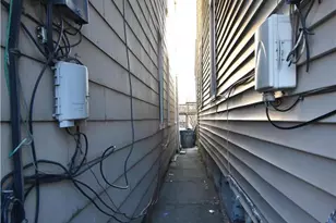 22 Raspberry St, Easton, PA 18042 - Photo 16