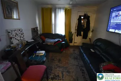 22 Raspberry Street, Easton, PA 18042 - Photo 2