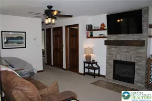 140 Piney Woods Dr, Penn Forrest, PA 18229 - Photo 10