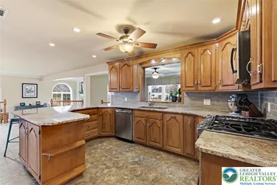 5005 Wagner Drive, Bethlehem Township, PA 18020 - Photo 6