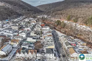 400 Pine St, Tamaqua Boro, PA 18252 - Photo 6