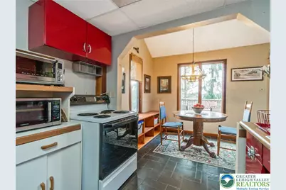 2121 Saucon Avenue, Lower Saucon Township, PA 18015 - Photo 10