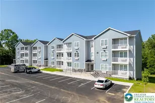 948 N Front St, Allentown City, PA 18102 - Photo 2