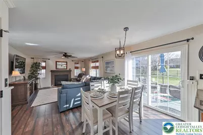 1551 Thornwood View N, Forks Twp, PA 18040 - Photo 12