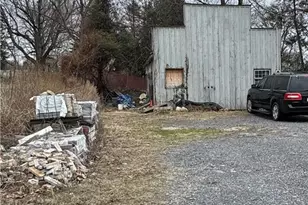 3282 Easton Ave, Bethlehem Township, PA 18020 - Photo 2