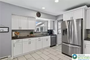 1933 Johnston Dr, Bethlehem City, PA 18017 - Photo 10