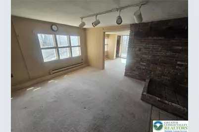 2816 Bretwood Drive #1, Upper Saucon Township, PA 18036 - Photo 6