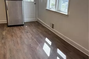 1012 Ferry St, Easton, PA 18042 - Photo 4