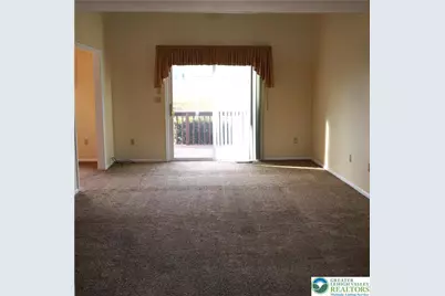 3208 Oakland Square Drive, Bethlehem Township, PA 18020 - Photo 10