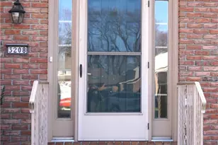 3208 Oakland Square Dr, Bethlehem Township, PA 18020 - Photo 2