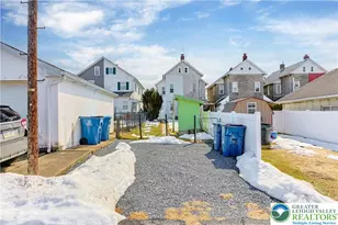 455 E 11th St, Northampton Boro, PA 18067 - Photo 8