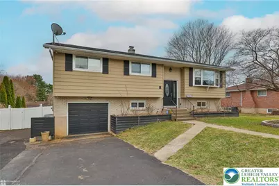 4102 Birch Drive, Bethlehem Township, PA 18020 - Photo 2