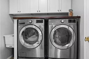 2187 Hannah's Ln, Bethlehem Township, PA 18020 - Photo 12