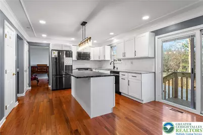 2187 Hannahs Lane, Bethlehem Township, PA 18020 - Photo 6