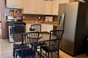 72 N 7th St, Easton, PA 18042 - Photo 4