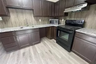 917 Center St, Bethlehem, PA 18018 - Photo 4