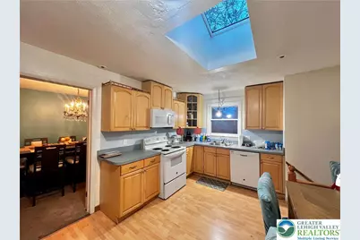 1160 Brentwood Avenue, Hanover Twp, PA 18017 - Photo 2