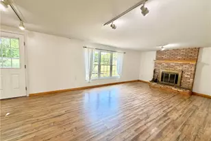 1160 Brentwood Ave, Hanover Twp, PA 18017 - Photo 2
