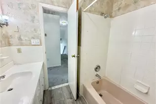1160 Brentwood Ave, Hanover Twp, PA 18017 - Photo 38
