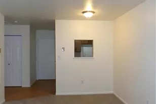 835 S 4th St, Allentown City, PA 18103 - Photo 4