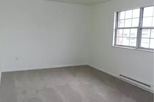 835 S 4th St, Allentown City, PA 18103 - Photo 8