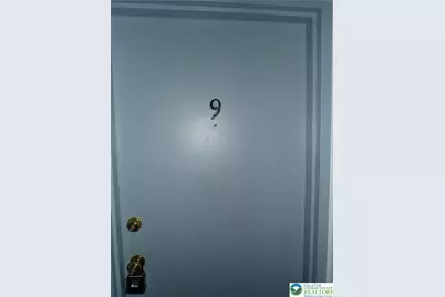 835 S 4th Street #9, Allentown City, PA 18103 - Photo 2