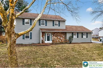 7914 Woodsbluff Run, Upper Macungie Township, PA 18051 - Photo 46