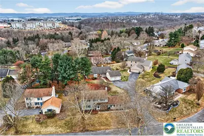 7914 Woodsbluff Run, Upper Macungie Township, PA 18051 - Photo 50