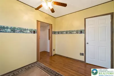 25 N 4th Street, Coplay Boro, PA 18037 - Photo 32