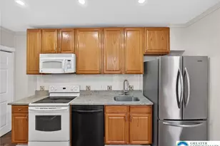 534 W Cedar St, Allentown City, PA 18102 - Photo 12