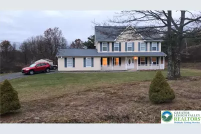2005 Palisades Drive, Chestnuthill Twp, PA 18610 - Photo 2