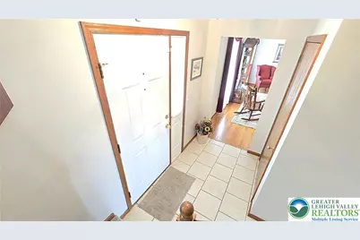 1921 Belleview Drive, Whitehall Township, PA 18052 - Photo 2