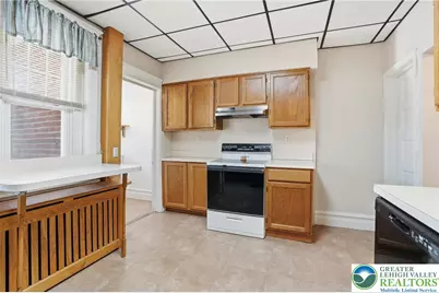 1050 Delaware Avenue, Fountain Hill Boro, PA 18015 - Photo 8