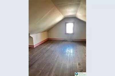 1050 Delaware Avenue, Fountain Hill Boro, PA 18015 - Photo 20