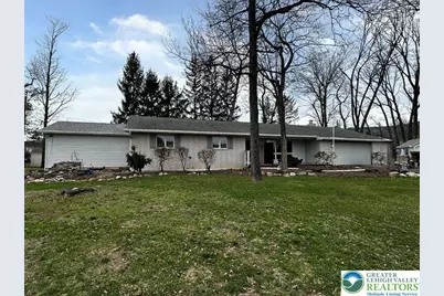 1055 Pine Tree Drive, Slatington Boro, PA 18080 - Photo 1