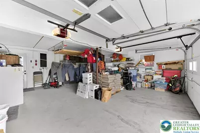 1873 Molinaro Drive, South Whitehall Township, PA 18104 - Photo 28