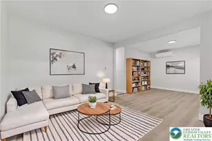 40 W Garibaldi Ave, Nesquehoning Boro, PA 18240 - Photo 2