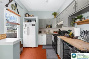 2227 W Gordon St, Allentown City, PA 18104 - Photo 8