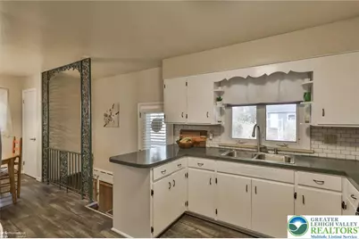 508 Liberty Street, Wind Gap Boro, PA 18091 - Photo 24