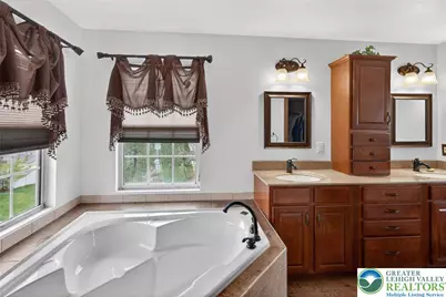 4894 Concord Drive, Bethlehem Township, PA 18045 - Photo 28