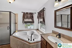 4894 Concord Dr, Bethlehem Township, PA 18045 - Photo 36