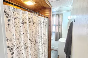 1690 Newport Ave, Northampton Boro, PA 18067 - Photo 26