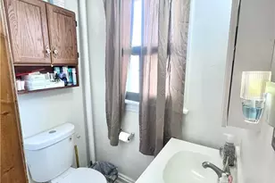 1690 Newport Ave, Northampton Boro, PA 18067 - Photo 28