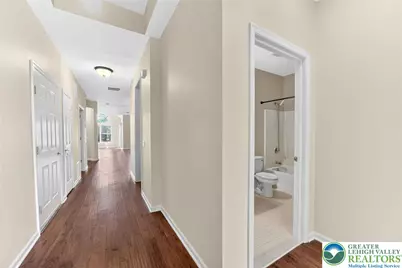 27 Moor Drive, Palmer Twp, PA 18045 - Photo 4