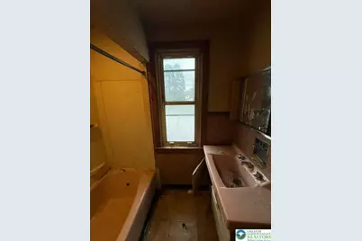 352 S 1st Street, Bangor, PA 18013 - Photo 22