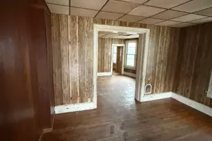 352 S 1st St, Bangor, PA 18013 - Photo 12