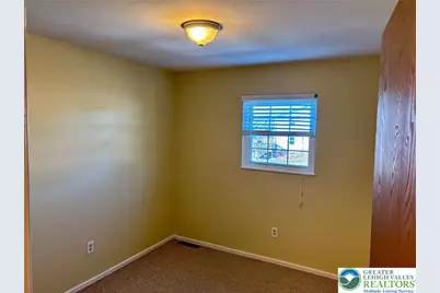 5039 Shawnee Boulevard, North Whitehall Township, PA 18078 - Photo 12