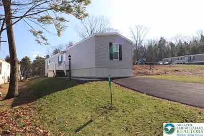 5016 Old Timber Road, Hamilton Twp, PA 18360 - Photo 1