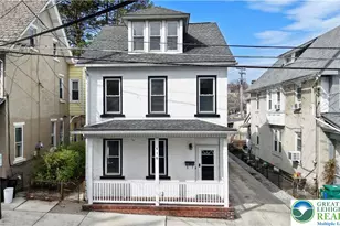 416 Carlton Ave, Bethlehem City, PA 18015 - Photo 1