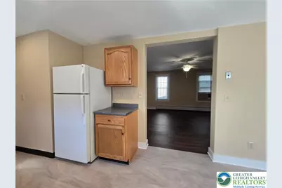 40 Evergreen Street #B, Nazareth Boro, PA 18064 - Photo 10